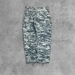 Khaki and grey vintage y2k wide legged digital camo cargo pants Size 31-35
